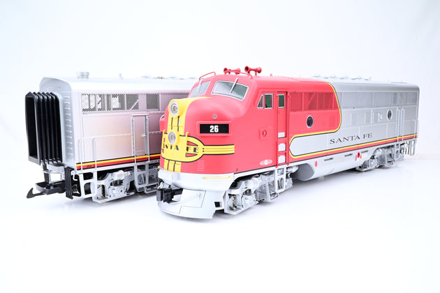 USA Trains G Gauge R22257AB Santa Fe F3A & B Locos No.26 & 26A - Boxed