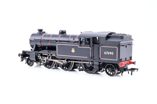 Bachmann OO Gauge 31-615 BR Black Early Emblem Class V3 No.67690 - Boxed