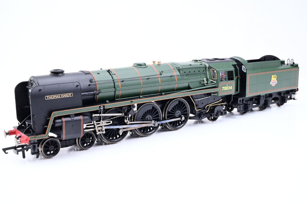 Hornby OO Gauge R3444 BR Green Early Emblem 4-6-2 Britannia Class No.70034 'Thomas Hardy' - Boxed