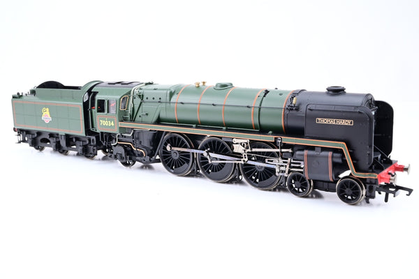 Hornby OO Gauge R3444 BR Green Early Emblem 4-6-2 Britannia Class No.70034 'Thomas Hardy' - Boxed