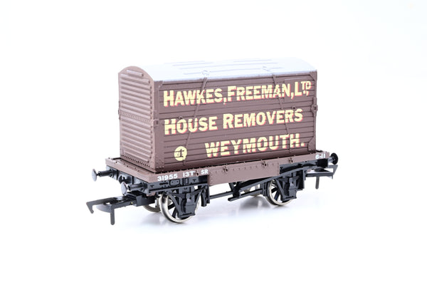 Dapol OO Gauge Hawkes, Freeman ltd House Removers - Weymouth Conflat & Container - Boxed