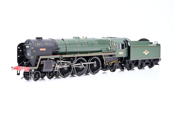 Hornby OO Gauge R2717 BR Green Britannia Class No.70015 'Apollo' - Boxed