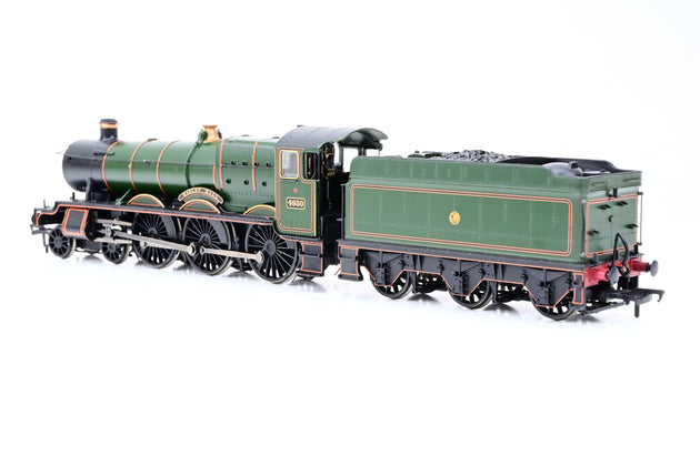 Bachmann OO Gauge 30-061 Great Western Railway 175th Anniversary Set w/ Manor Class No.7819 'Hinton Manor' & Hall Class No.4930 - Wooden Presentation Case