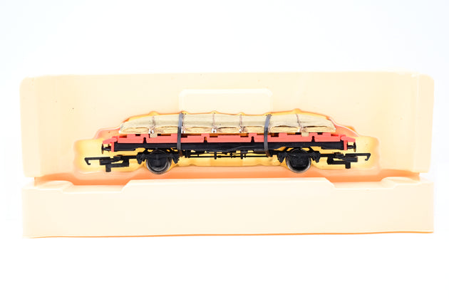Hornby OO Gauge R9215 Thomas & Friends Circus Flatbed - Boxed