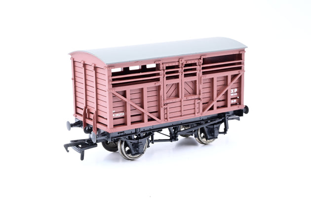 Bachmann OO Gauge 37-700A BR Bauxite 10 Ton Cattle Wagon - Boxed