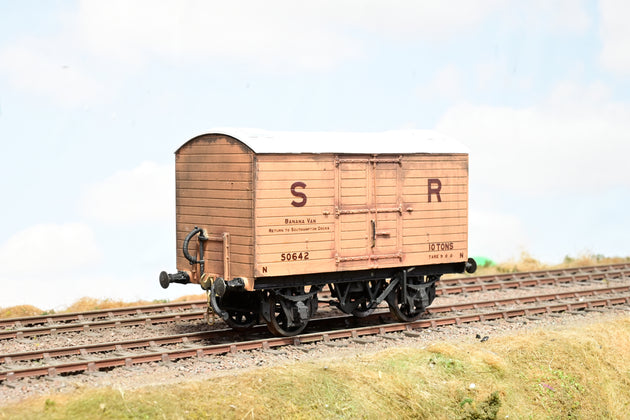 Kit Built O Gauge SR Banana Van No.50642 - Weathered, Boxed