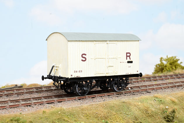 Kit Built O Gauge SR Insulated Van No.50123 - Etched Brass, Boxed