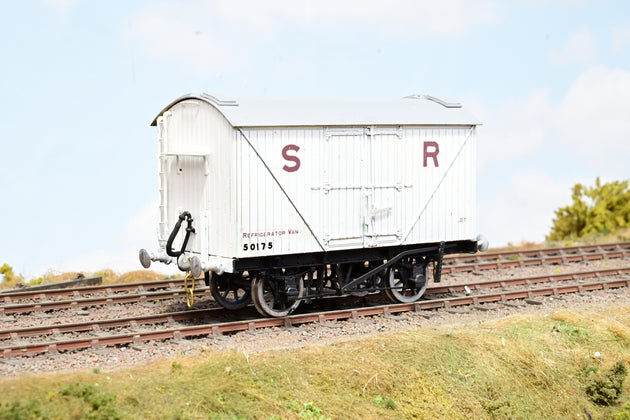 Kit Built O Gauge SR Refrigerator Van No.50175 - Etched Brass, Boxed