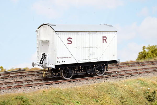 Kit Built O Gauge SR Refrigerator Van No.50175 - Etched Brass, Boxed