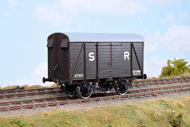 Kit Built O Gauge SR Ventilated Van No.47321 - Boxed