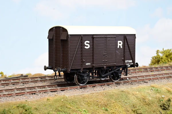 Kit Built O Gauge SR Ventilated Van No.45014 - Boxed