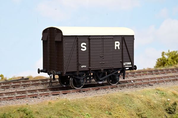 Kit Built O Gauge SR Ventilated Van No.45014 - Boxed