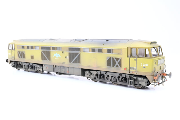 Heljan OO Gauge 5305 Class 53 diesel Falcon in original lime green. Weathered No. D0280 - Aftermarket Box