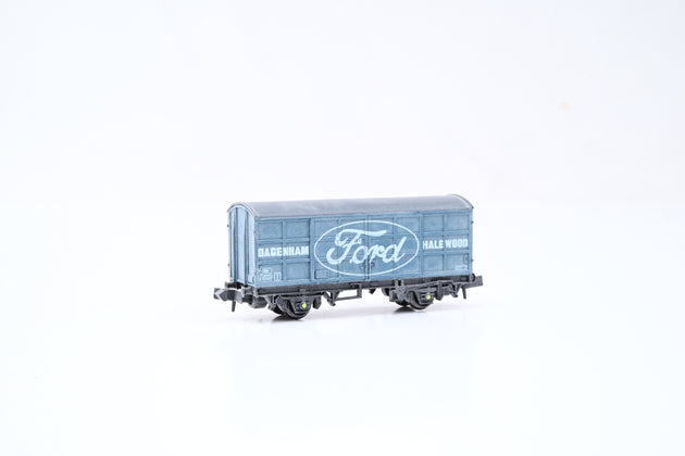 Peco N Gauge NR-P57A 15ft Pallet Van Ford , Blue Large Logo, No.B787044 - Boxed