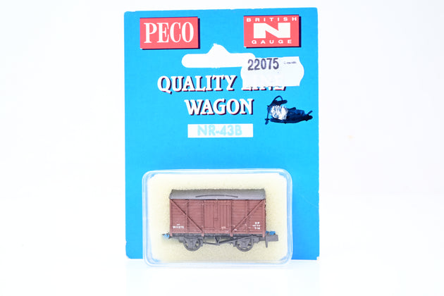 Peco N Gauge NR-43B BR Standard Type Box Van Brown No.W11294 - Boxed