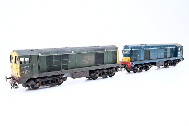 Lima OO Gauge Paired Configuration of Class 20 Diesels No.D8138 & D8017 - Unboxed