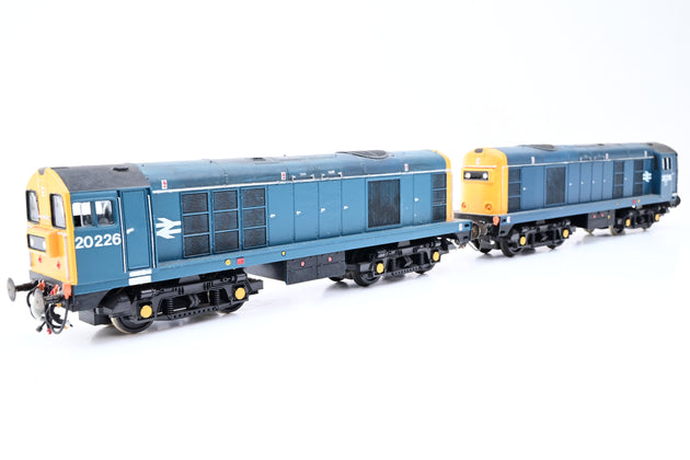 Lima OO Gauge Paired Configuration of Class 20 Diesels No.20216 & 20226 - Unboxed