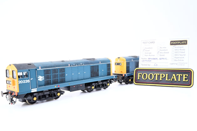 Lima OO Gauge Paired Configuration of Class 20 Diesels No.20216 & 20226 - Unboxed