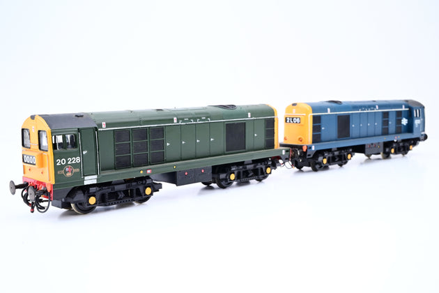 Lima OO Gauge Paired Configuration of Class 20 Diesels No.8313 & 20228 - Unboxed