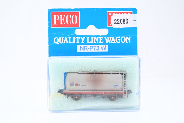 Peco N Gauge NR-P73W 15ft Tank Wagon (Type C) Shell Weathered - Boxed
