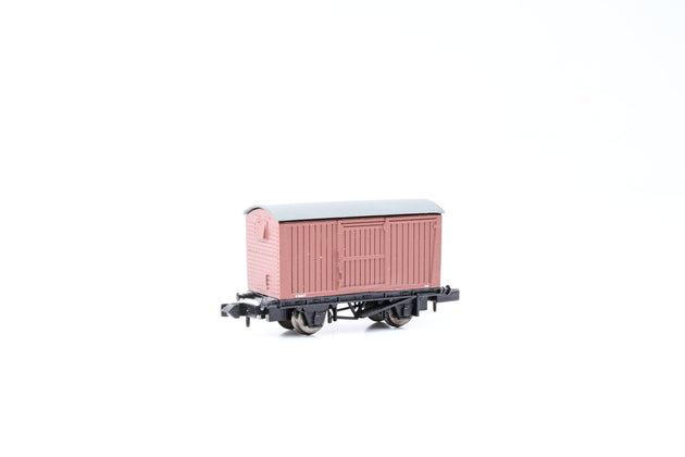 Graham Farish N Gauge 2305 BR Bauxite Single Vent Van - Boxed