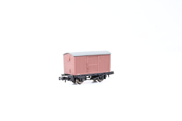 Graham Farish N Gauge 2305 BR Bauxite Single Vent Van - Boxed