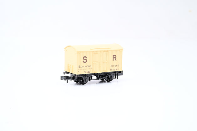 Peco N Gauge NR-42S Cream SR Banana Van No.50680 - Part Boxed