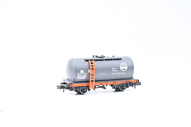 Peco N Gauge NR-P71 34.5 Ton ICI Mond Division Tank Wagon No.M70801 - Part Boxed