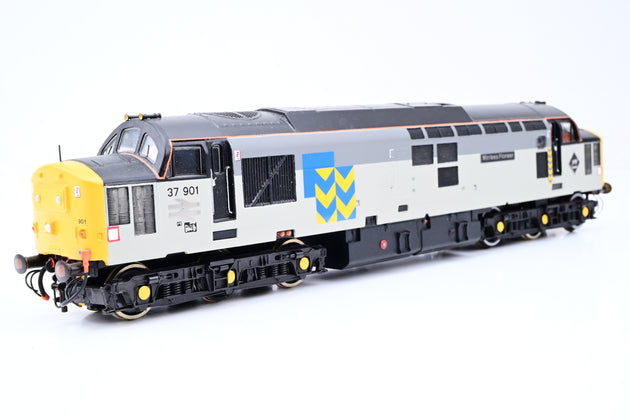 Lima OO Gauge Class 37 97 Conversion Railfreight Triple Grey Metals' Mirrlees Pioneer' No.37901 - Aftermarket Box