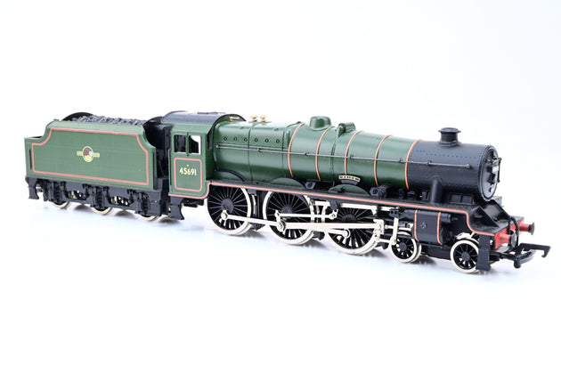 Mainline OO Gauge 37-062 BR Green Late Crest 4-6-0 Jubilee Class 6P No.45691 'Orion' - Boxed