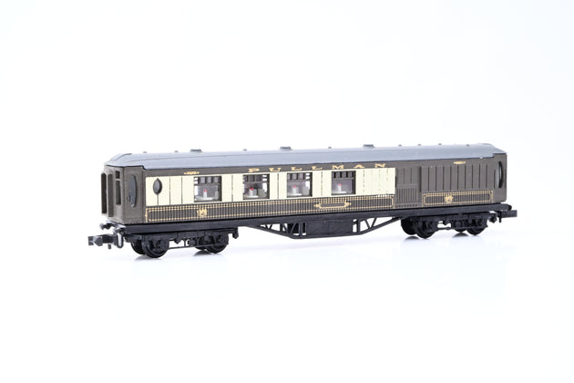 Graham Farish N Gauge NR65 Pullman Brake 3rd Coach - Boxed