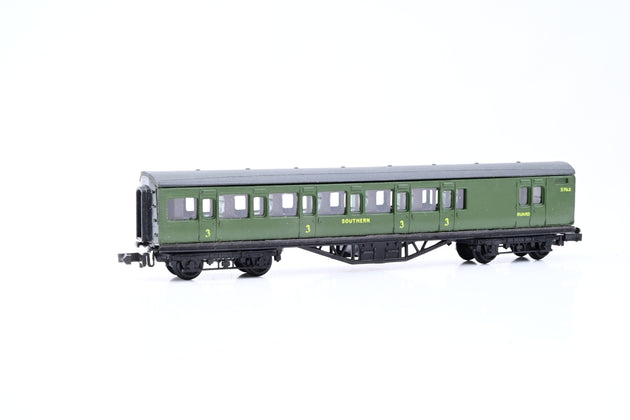 Graham Farish N Gauge NR63S Southern Railway Brake 3rd Corridor Coach No.2763 - Boxed