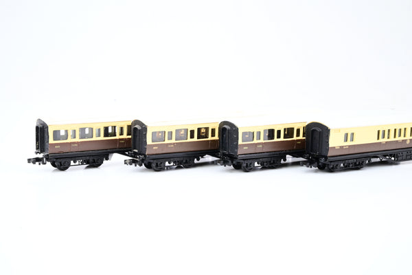 Graham Farish N Gauge Rake of 4 GWR Corridor Coaches, 3 x Composite Corridor & 1 x 3rd Brake - Unboxed