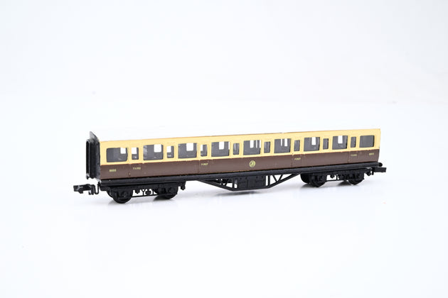 Graham Farish N Gauge Rake of 4 GWR Corridor Coaches, 3 x Composite Corridor & 1 x 3rd Brake - Unboxed