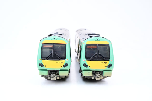 Bachmann OO Gauge 32-460Y Class 171/7 Turbostar 2-Car DMU 'Southern' No.177724 - Limited Edition, Factory Weathered. Boxed