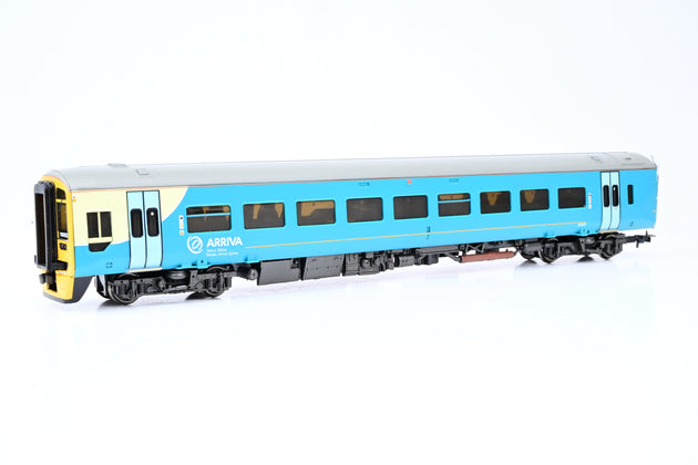 Bachmann OO Gauge 31-511 Class 158 2 Car DMU 'Arriva' No.153223 - Boxed