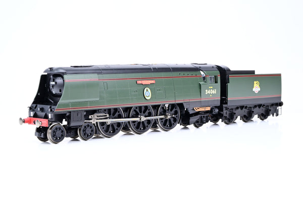 Hornby OO Gauge R2316 BR Green Early Emblem Battle of Britain Class '73 Squadron' No.34061 - Boxed