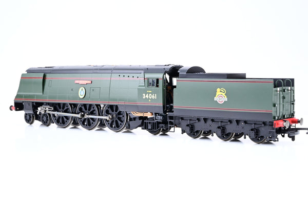 Hornby OO Gauge R2316 BR Green Early Emblem Battle of Britain Class '73 Squadron' No.34061 - Boxed