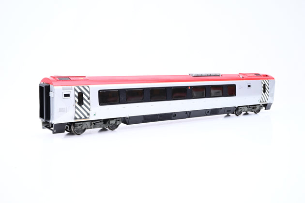 Bachmann OO Gauge 32-626 Class 221 Virgin Super Voyager 5 Car Tilt 'Louis Bleriot' No.221101 - Boxed