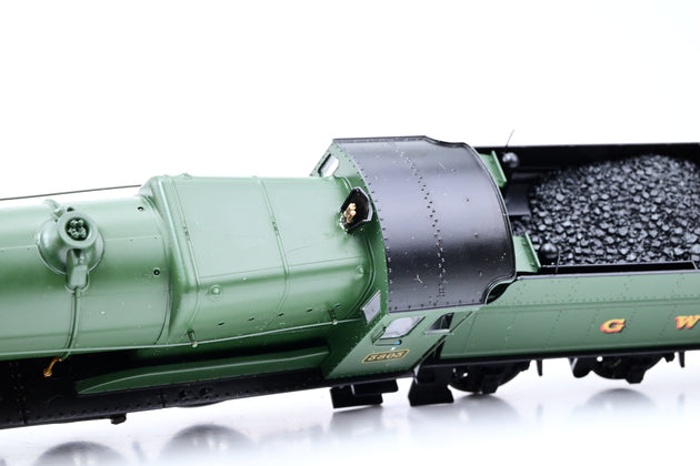 Hornby OO Gauge R2918 GWR 2-8-0 Class 3800 Locomotive GWR Green No.3803 - Boxed