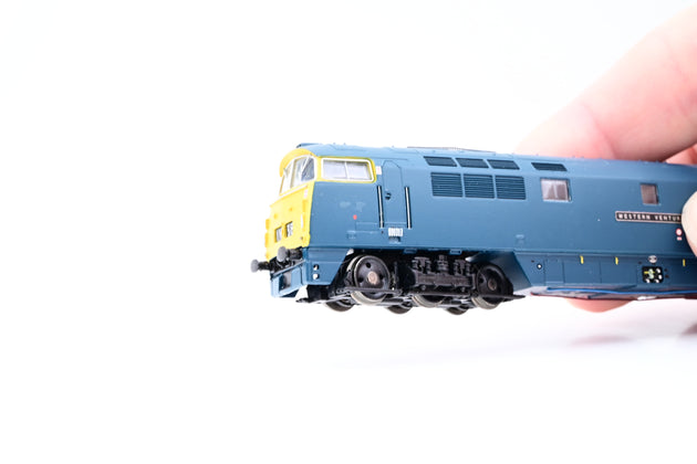 Dapol N Gauge 2D-003-000 BR Blue 'Western' Class 52 w/ FYE No.D1005 'Western Venturer' - Boxed