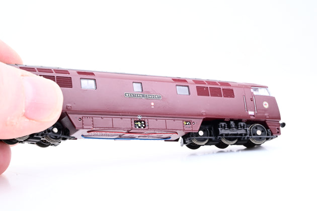 Dapol N Gauge 2D-003-006 BR Maroon 'Western' Class 52 w/ SYP No.D1065 'Western Consort' - Boxed