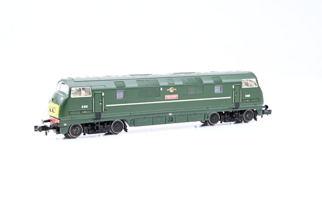Graham Farish N Gauge 371-604 BR Green Late Crest Class 42 'Warship' No.D832 'Onslaught' - Boxed