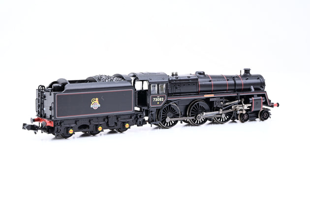 Graham Farish N Gauge 372-727 BR Black Early Emblem Standard Class 5MT No.73082 'Camelot' - Boxed