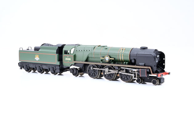 Graham Farish N Gauge 372-300 BR Green Early Emblem Merchant Navy Class No.35018 'British India Line' - Boxed