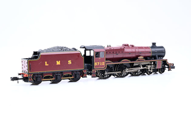 Graham Farish N Gauge 372-477 LMS Crimson Jubilee Class 6P No.5682 'Trafalgar' - Boxed