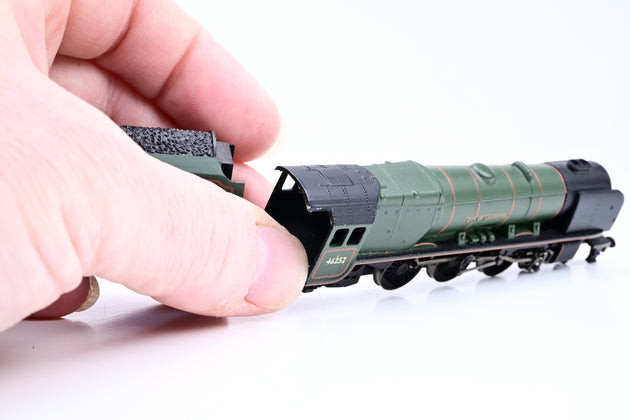 Graham Farish N Gauge 372-177 BR Green Late Crest Class 8P No.46252 'City of Leicester' - Boxed