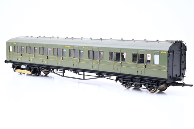 Hornby OO Gauge R3161A SR Green 2-Bil '2041' Train Pack - Boxed