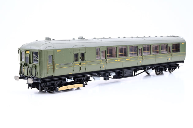 Hornby OO Gauge R3161A SR Green 2-Bil '2041' Train Pack - Boxed
