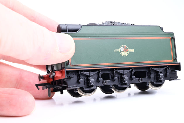 Bachmann OO Gauge 31-561 BR Green Class V2 No.60825 - Boxed